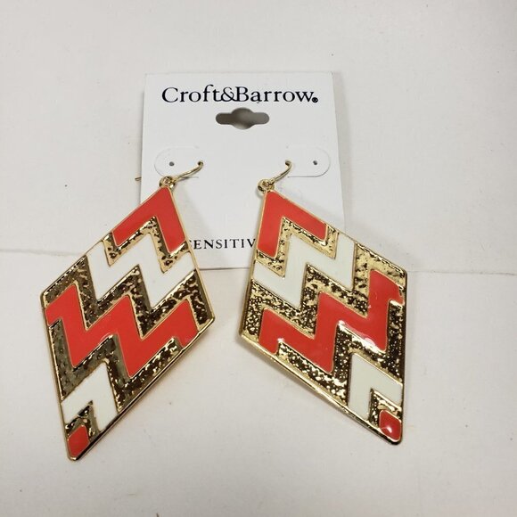 Red Black White Chevron Diamond Shape Drop Earrings – Bold Statement Geometric - Picture 7 of 10